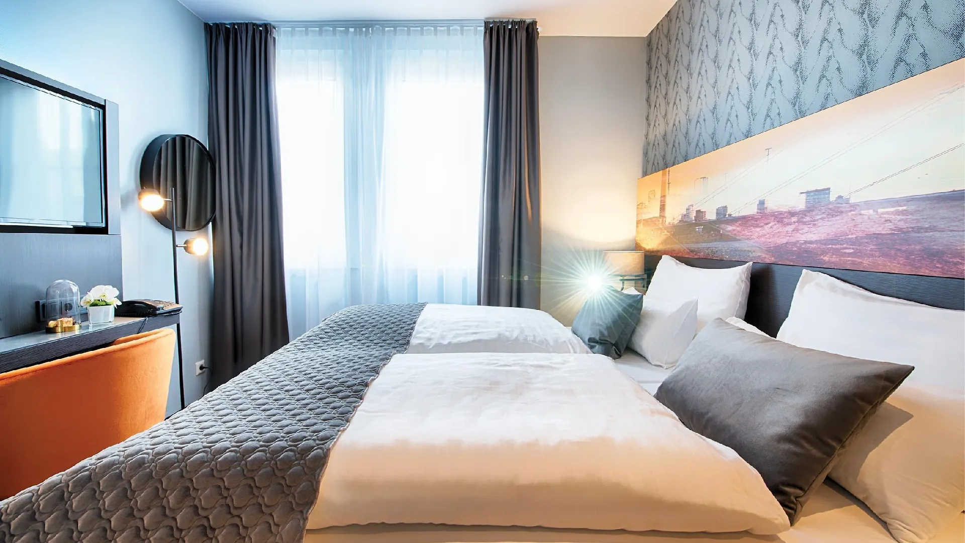 Leonardo Boutique Hotel Düsseldorf 4*,  Deutschland