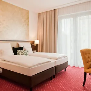 Gold Palais Hotell Berlin